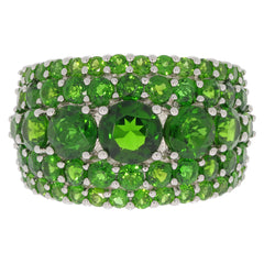 Green Chrome Diopside sterling silver ring featuring sparkling gemstones and an elegant design.