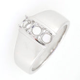 Men's sterling silver semi mount ring setting featuring round RD 4x4mm gemstone placeholders.