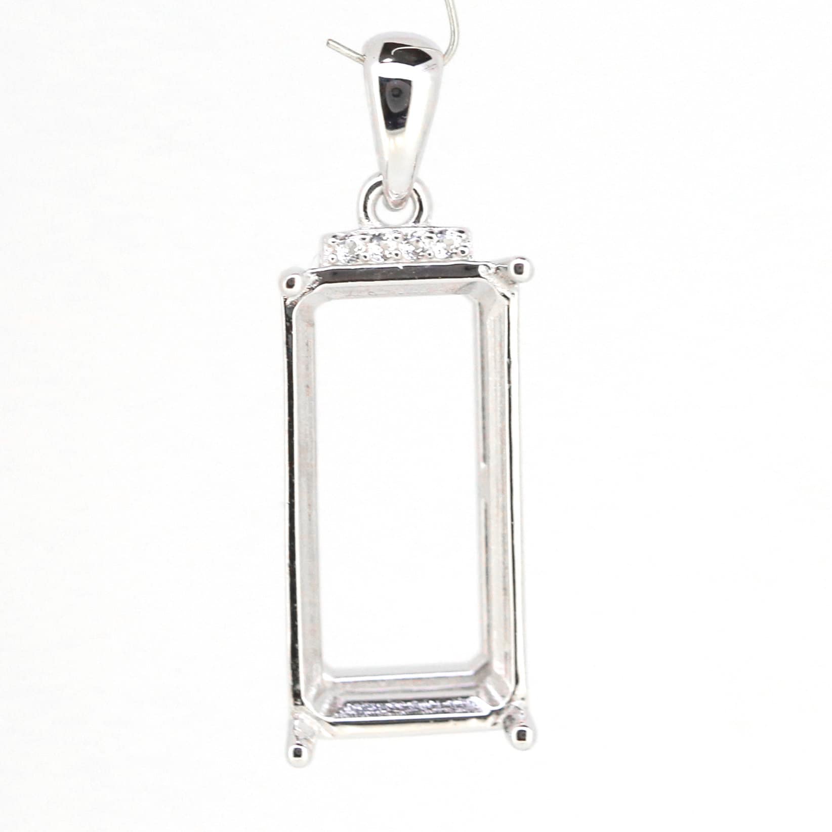 Sterling Silver Semi Mount Pendant Setting with cushion shape for custom gemstone fitting 35 x 30 x 16 mm.