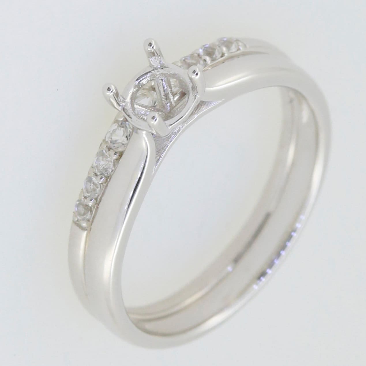 Sterling silver semi mount ring setting with round 5x5mm center, simple solitaire design for engagement ring.