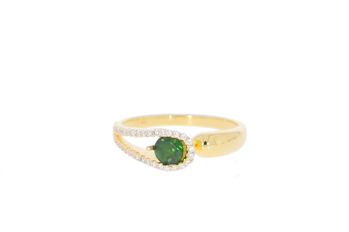 Round Green Moissanite Sterling Silver Ring with Moissanite Accent