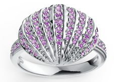 Elegant Filigree Shield Ring – Intricate Cutout Design, Vintage-Inspired Statement Jewelry, Polished Metal Band GTL19759R