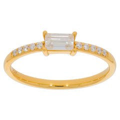 Elegant gold ring featuring an emerald-cut gemstone and diamond accents, perfect for adding sophistication to any outfit.